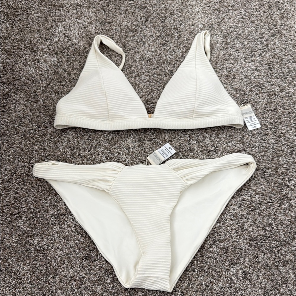 BRAND NEW L SPACE BIKINI